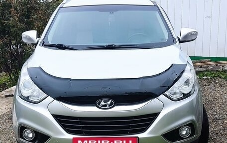 Hyundai ix35 I рестайлинг, 2011 год, 1 300 000 рублей, 2 фотография