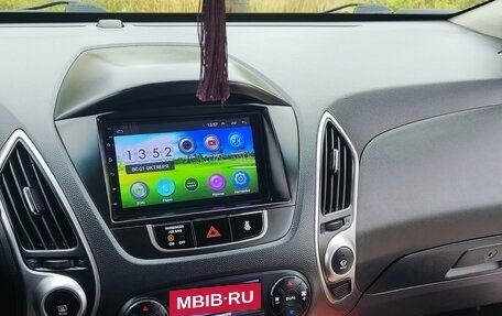 Hyundai ix35 I рестайлинг, 2011 год, 1 300 000 рублей, 12 фотография