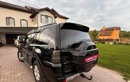 Mitsubishi Pajero IV, 2015 год, 2 000 000 рублей, 7 фотография