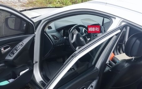 Hyundai ix35 I рестайлинг, 2011 год, 1 300 000 рублей, 20 фотография