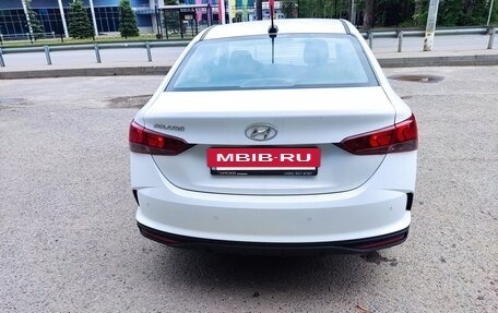 Hyundai Solaris II рестайлинг, 2021 год, 1 750 000 рублей, 5 фотография
