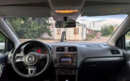 Volkswagen Polo VI (EU Market), 2011 год, 750 000 рублей, 7 фотография