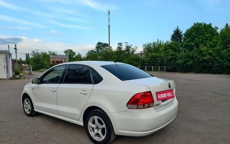 Volkswagen Polo VI (EU Market), 2011 год, 750 000 рублей, 4 фотография