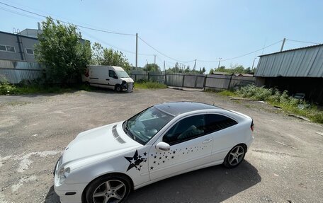 Mercedes-Benz C-Класс, 2004 год, 680 000 рублей, 9 фотография