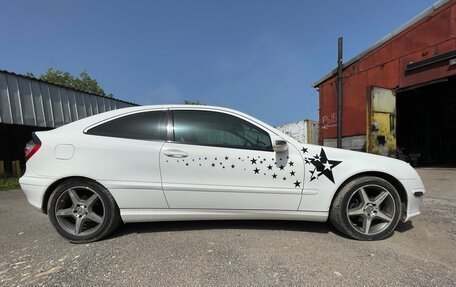 Mercedes-Benz C-Класс, 2004 год, 680 000 рублей, 2 фотография