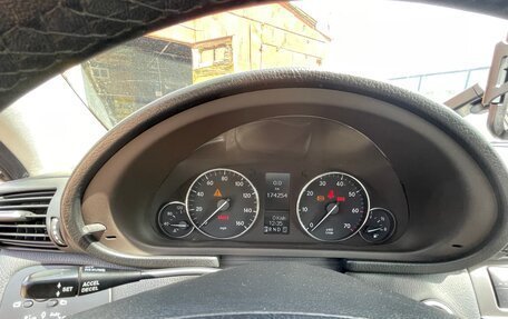 Mercedes-Benz C-Класс, 2004 год, 680 000 рублей, 14 фотография