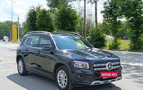 Mercedes-Benz GLB, 2020 год, 3 700 000 рублей, 3 фотография