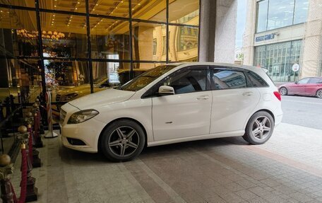 Mercedes-Benz B-Класс, 2012 год, 1 190 000 рублей, 9 фотография