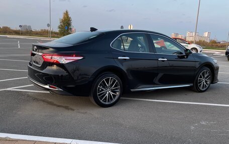 Toyota Camry, 2023 год, 3 500 000 рублей, 4 фотография