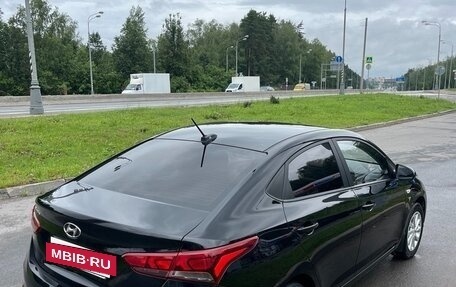 Hyundai Solaris II рестайлинг, 2021 год, 1 600 000 рублей, 2 фотография