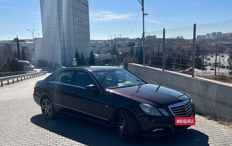 Mercedes-Benz E-Класс, 2009 год, 1 300 000 рублей, 3 фотография