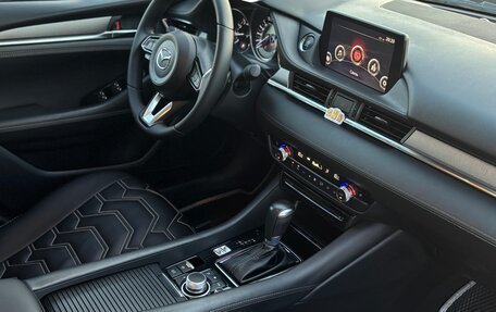 Mazda 6, 2018 год, 2 340 000 рублей, 7 фотография