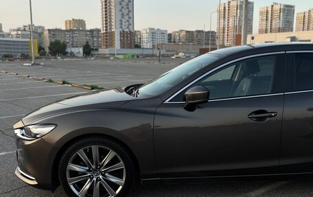 Mazda 6, 2018 год, 2 340 000 рублей, 24 фотография