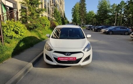 Hyundai i30 II рестайлинг, 2012 год, 975 000 рублей, 4 фотография