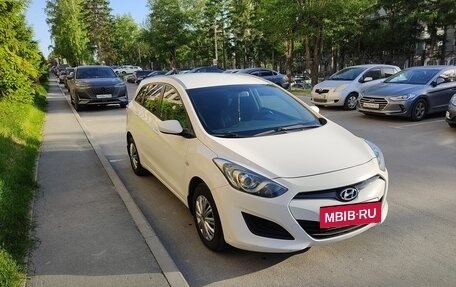 Hyundai i30 II рестайлинг, 2012 год, 975 000 рублей, 2 фотография