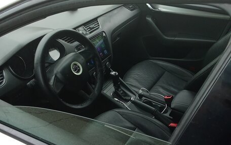 Skoda Octavia, 2018 год, 1 100 000 рублей, 4 фотография