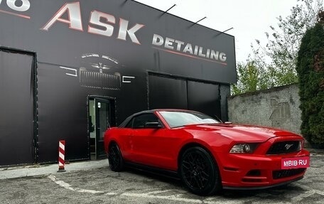 Ford Mustang VI рестайлинг, 2012 год, 2 000 000 рублей, 5 фотография
