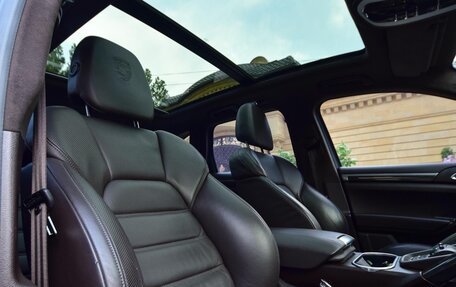 Porsche Cayenne III, 2016 год, 6 450 000 рублей, 8 фотография