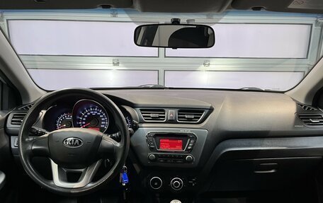 KIA Rio III рестайлинг, 2013 год, 960 000 рублей, 10 фотография