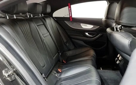 Mercedes-Benz CLS, 2022 год, 5 900 000 рублей, 12 фотография