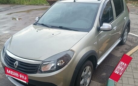 Renault Sandero I, 2012 год, 660 000 рублей, 8 фотография