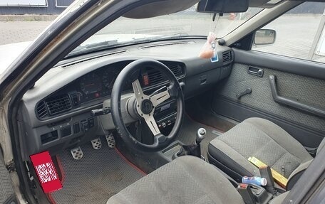 Mazda 626, 1990 год, 150 000 рублей, 3 фотография