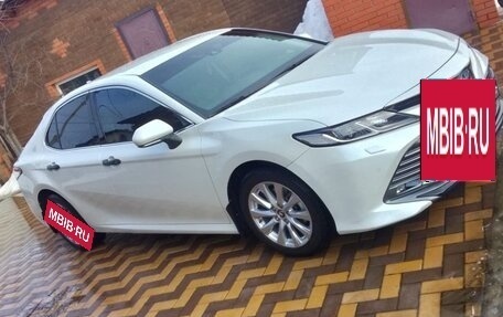 Toyota Camry, 2019 год, 2 790 000 рублей, 3 фотография
