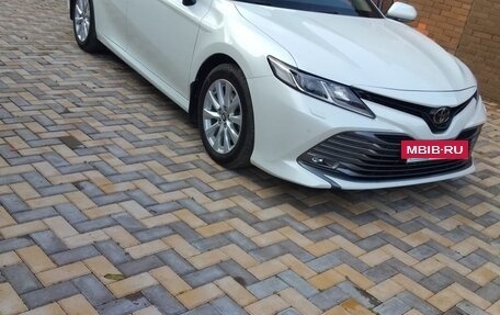 Toyota Camry, 2019 год, 2 790 000 рублей, 2 фотография