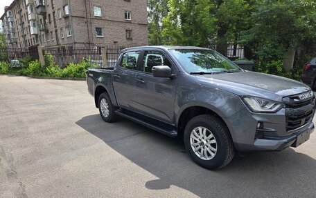 Isuzu D-Max, 2023 год, 5 100 000 рублей, 7 фотография