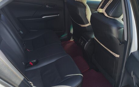 Toyota Camry, 2017 год, 1 850 000 рублей, 5 фотография