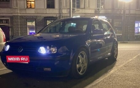 Volkswagen Golf IV, 2001 год, 240 000 рублей, 8 фотография