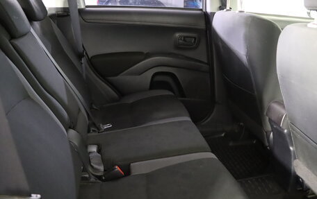 Mitsubishi Outlander III рестайлинг 3, 2012 год, 1 069 990 рублей, 21 фотография