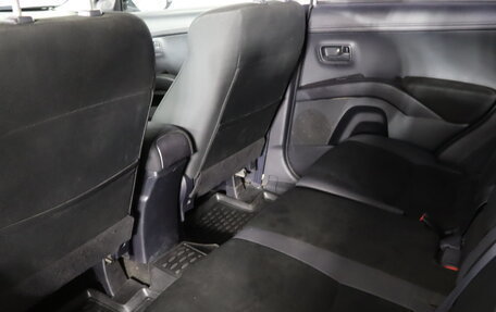 Mitsubishi Outlander III рестайлинг 3, 2012 год, 1 069 990 рублей, 20 фотография