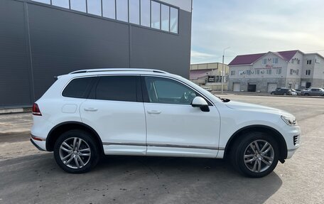 Volkswagen Touareg III, 2016 год, 4 200 000 рублей, 3 фотография