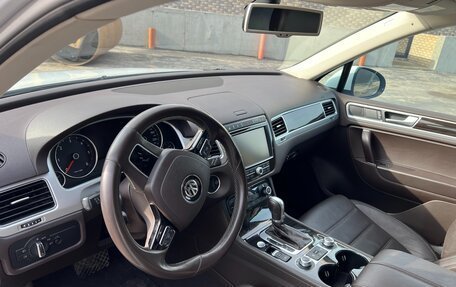 Volkswagen Touareg III, 2016 год, 4 200 000 рублей, 13 фотография