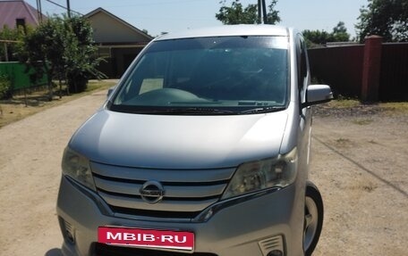 Nissan Serena IV, 2011 год, 1 350 000 рублей, 2 фотография
