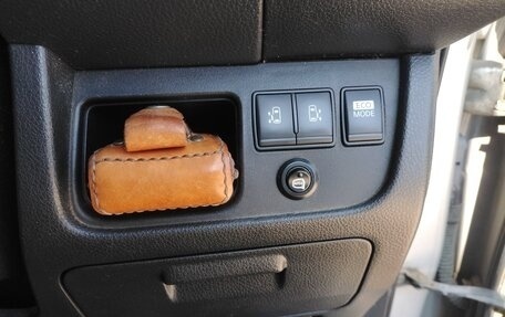 Nissan Serena IV, 2011 год, 1 350 000 рублей, 12 фотография