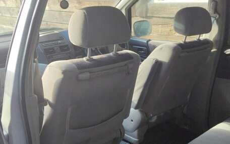 Nissan Bassara, 2001 год, 480 000 рублей, 5 фотография