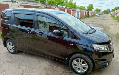 Honda Freed I, 2011 год, 1 100 000 рублей, 8 фотография