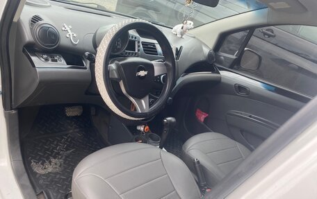 Chevrolet Spark III, 2013 год, 595 000 рублей, 5 фотография