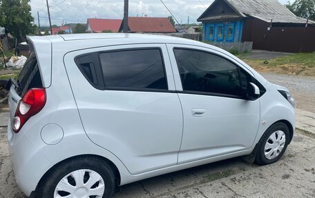 Chevrolet Spark III, 2013 год, 595 000 рублей, 8 фотография