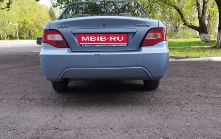 Daewoo Nexia I рестайлинг, 2013 год, 385 000 рублей, 5 фотография