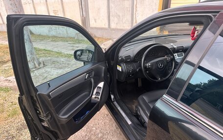 Mercedes-Benz C-Класс, 2004 год, 710 000 рублей, 3 фотография