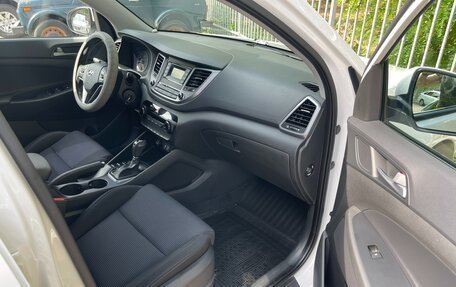Hyundai Tucson III, 2015 год, 1 700 000 рублей, 17 фотография