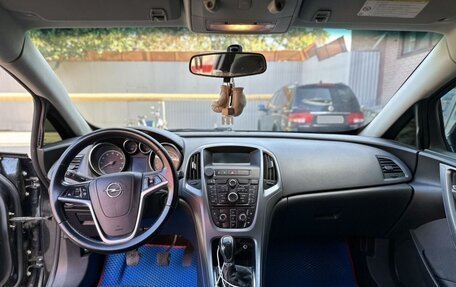 Opel Astra J, 2013 год, 700 000 рублей, 7 фотография