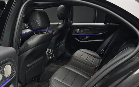 Mercedes-Benz E-Класс, 2022 год, 4 710 000 рублей, 11 фотография