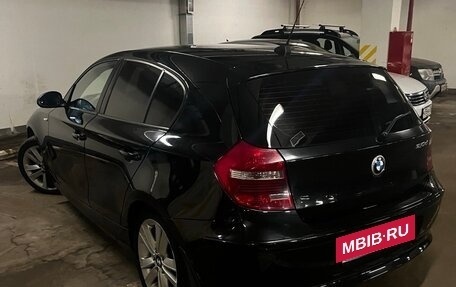 BMW 1 серия, 2008 год, 980 000 рублей, 2 фотография