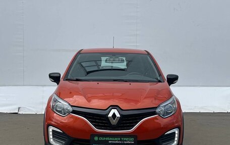 Renault Kaptur I рестайлинг, 2016 год, 1 399 000 рублей, 2 фотография