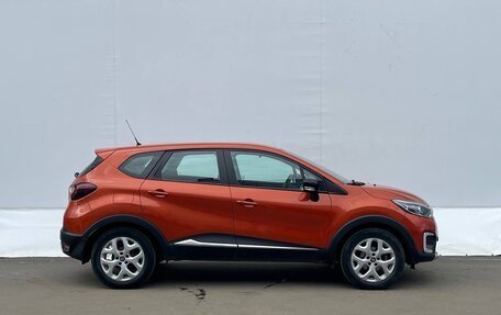 Renault Kaptur I рестайлинг, 2016 год, 1 399 000 рублей, 4 фотография