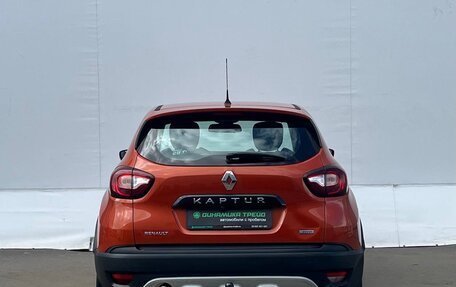 Renault Kaptur I рестайлинг, 2016 год, 1 399 000 рублей, 6 фотография